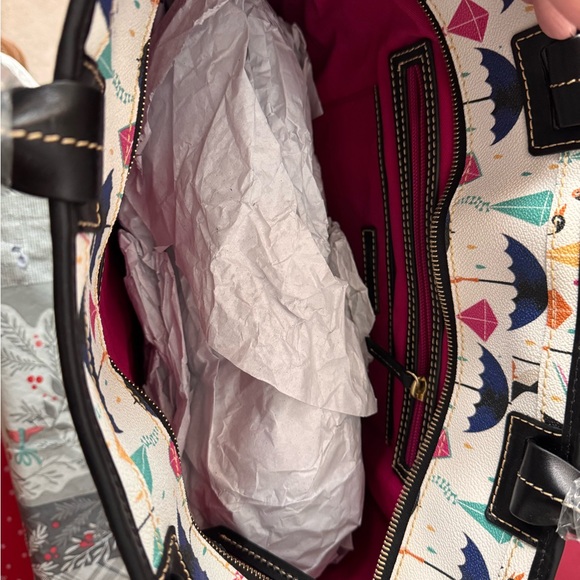 RARE 🦄 BRAND NEW Dooney & Bourke Mary Poppins Returns Tote! - Picture 7 of 13